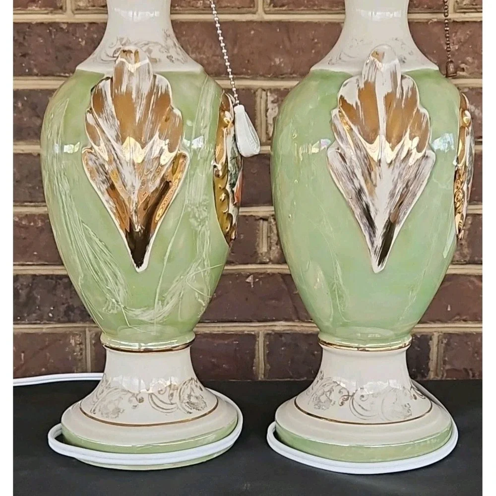 Set Of Vintage Martha and George Washington Table‎ Lamp Bases, Gilded Colonial